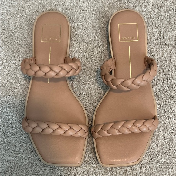 Dolce Vita Women's Braided Tan Sandals - Picture 1 of 2
